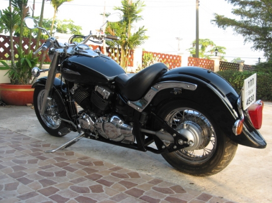 ขาย ยามาฮ่าแดร็กสตาร์ 400 คลาสสิคปี 2000 ขาย ยามาฮ่าแดร็กสตาร์ 400 คลาสสิคปี 2000