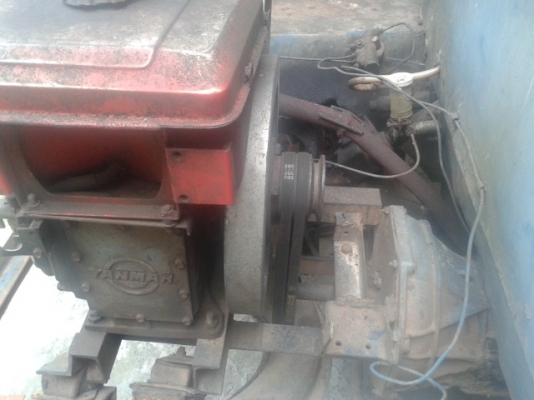 รถอีแต๋น สี่ล้อ  เครื่องยนต์ ยันม่า 10.5 แรงม้า พร้อมใช้