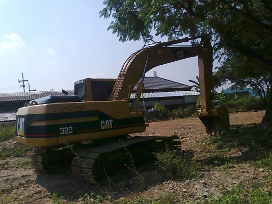 รถแบคโฮ CAT 320 V1 สวยตลอดคัน
