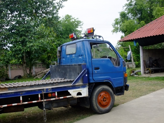 ขายเทนเลอร์ 6 ล้อโตต้า ไดน่า 300 เสริมแต่งเรียบร้อย ทะเบียนเต็ม