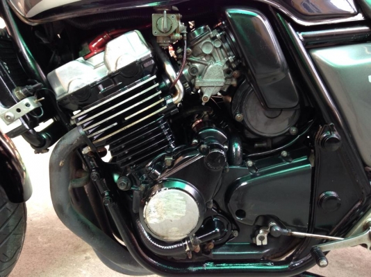 CB 400 ปี 97 ปั๊กแดง เครื่องวิ่งจมไมล์ CB 400 ปี 97 ปั๊กแดง เครื่องวิ่งจมไมล์