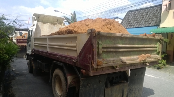 FTR33H2 6ล้อดั้ม ยูโร2 ปี*47 200แรง ดั้มสามมิตร รถสภาพดีพร้อมใช้ ห้างแท้.