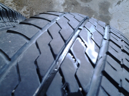 ยางกะบะ 195R14