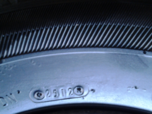 ยางกะบะ 195R14