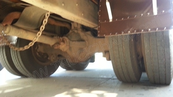 รถบรรทุก 10 ล้อ ยี่ห้อ HINO 168 แรงม้า ติดแก๊ส NGV 8 ถัง ลักษณะถังยืน