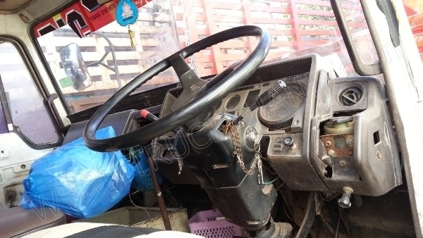 รถบรรทุก 10 ล้อ ยี่ห้อ HINO 168 แรงม้า ติดแก๊ส NGV 8 ถัง ลักษณะถังยืน