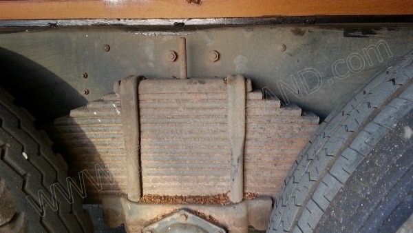 รถบรรทุก 10 ล้อ ยี่ห้อ HINO 168 แรงม้า ติดแก๊ส NGV 8 ถัง ลักษณะถังยืน