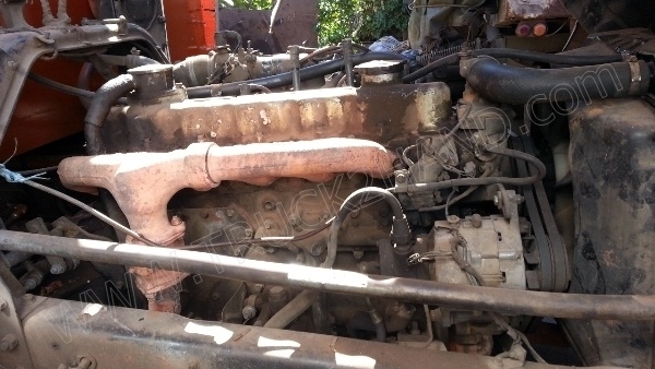 รถบรรทุก 10 ล้อ ยี่ห้อ HINO 168 แรงม้า ติดแก๊ส NGV 8 ถัง ลักษณะถังยืน