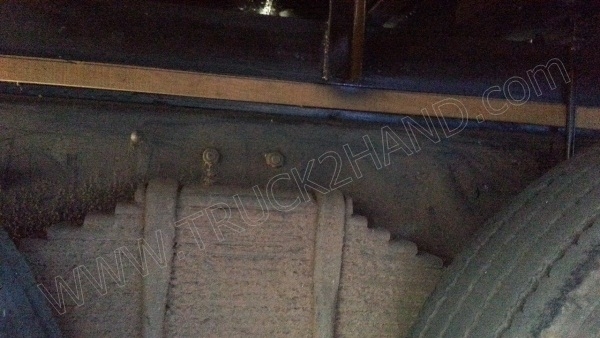 รถบรรทุก 10 ล้อ ยี่ห้อ HINO 168 แรงม้า ติดแก๊ส NGV 8 ถัง ลักษณะถังยืน