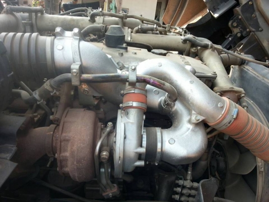 ISUZU FXZ  ติดต่อปารวี  โทร 0839686255