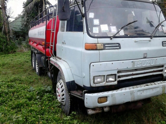 ISUZU JCM รถน้ำมัน เพลาเดียว เครื่องเดิม เกียร์เดิม หัวเดิม คัสซีสวย ถัง15000ล.
