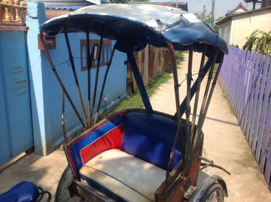 รถ 3 ล้อถีบ โบราณ สภาพสมบูรณ์ เบาะ หลังคา ครบ พร้อมใช้งาน และเก็บสะสม