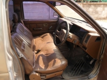 ขายรถกระบะ ตอนเดียว(Big M)เกียร์ธรรมดา+เครื่องดีเซล2000 ประหยัดมาก+เครื่อง+เกียร์ดี+ภาษี57-->59,000 บ T. 092-9351644