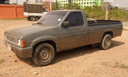 ขายรถกระบะ ตอนเดียว(Big M)เกียร์ธรรมดา+เครื่องดีเซล2000 ประหยัดมาก+เครื่อง+เกียร์ดี+ภาษี57-->59,000 บ T. 092-9351644