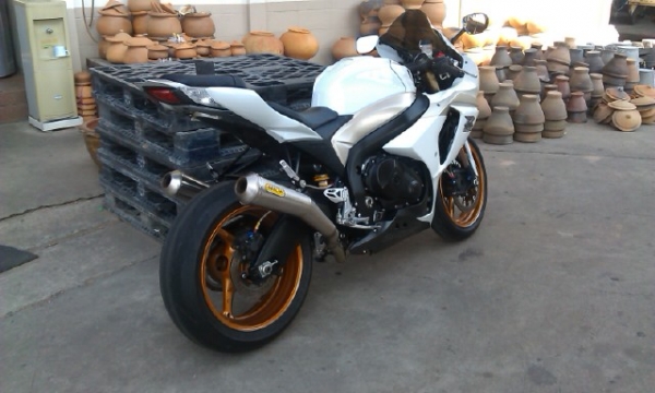 ขาย SUZUKI GSX-R 1000 ปี 2009 สพม.แท้(K9) ตัว Limited Edition เลขไมล์ 12,000  Spec cannada