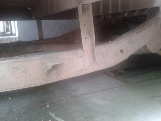 รถอีแต๋นสี่ล้อ เครื่องยนต์ ยันม่า  10.5  แรงม่า  พร้อมใช้