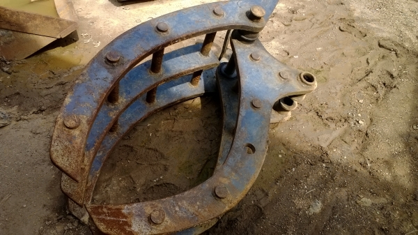 หัวคีบไม้ รุ่น200 ยังใหม่ทำมา2เดือน เลิกกิจการขาย..48000 ของทำอย่างดี...