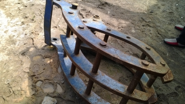 หัวคีบไม้ รุ่น200 ยังใหม่ทำมา2เดือน เลิกกิจการขาย..48000 ของทำอย่างดี...