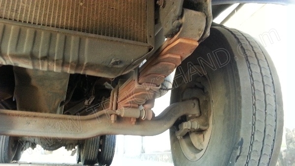 รถบรรทุก พ่วงแม่-ลูก ยี่ห้อ NISSAN 275 แรงม้า ติดแก๊ส NGV 8 ถังลักษณะถังยืน