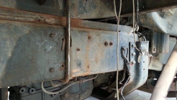 รถบรรทุก พ่วงแม่-ลูก ยี่ห้อ NISSAN 275 แรงม้า ติดแก๊ส NGV 8 ถังลักษณะถังยืน