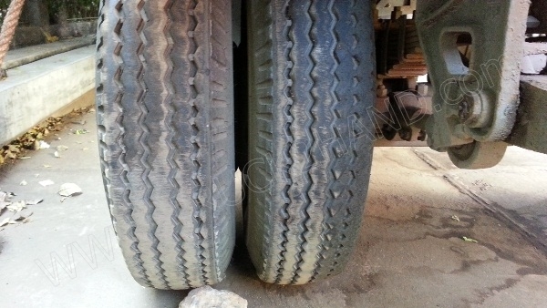 รถบรรทุก พ่วงแม่-ลูก ยี่ห้อ NISSAN 275 แรงม้า ติดแก๊ส NGV 8 ถังลักษณะถังยืน