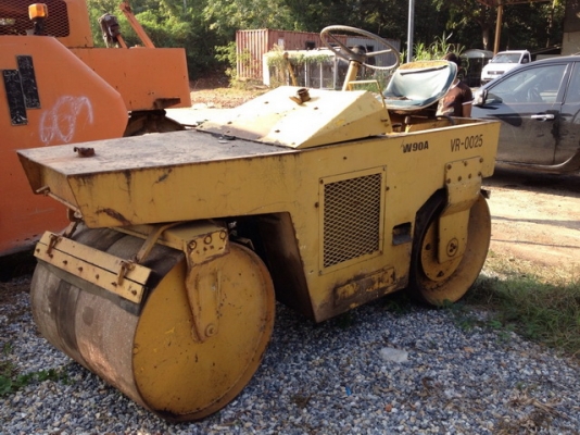 ขายรถบดราคาถูก 095-634-4108