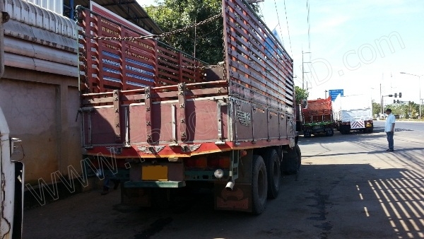 รถบรรทุก 10 ล้อ ยี่ห้อ HINO 168 แรงม้า  ติดแก๊ส NGV 8 ถัง ลักษณะถังยืน