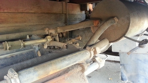 รถบรรทุก 10 ล้อ ยี่ห้อ HINO 168 แรงม้า  ติดแก๊ส NGV 8 ถัง ลักษณะถังยืน