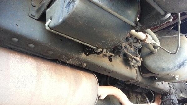 รถบรรทุก 10 ล้อ ยี่ห้อ HINO 168 แรงม้า  ติดแก๊ส NGV 8 ถัง ลักษณะถังยืน