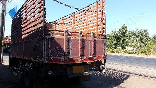 รถบรรทุก 10 ล้อ ยี่ห้อ HINO 168 แรงม้า  ติดแก๊ส NGV 8 ถัง ลักษณะถังยืน