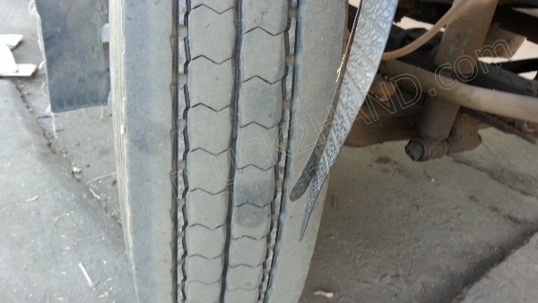 รถบรรทุก 10 ล้อ ยี่ห้อ HINO 168 แรงม้า  ติดแก๊ส NGV 8 ถัง ลักษณะถังยืน