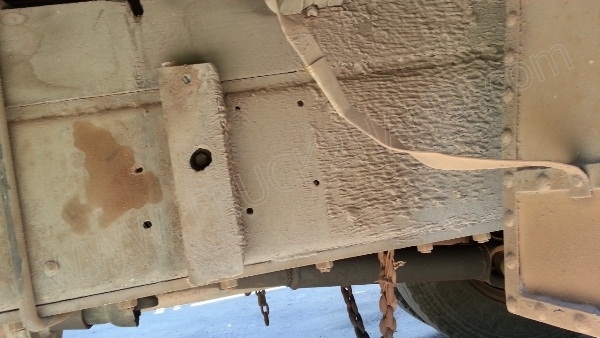 รถบรรทุก 10 ล้อ ยี่้ห้อ HINO ติดแก๊ส NGV 8 ถัง ลักษณะถังยืน