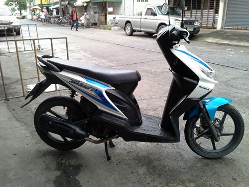 Icon ปี 51 ล้อแม็ก รถบ้าน สภาพสวย เดิม เครื่องแน่นมาก ภาษี พรบ.ต่อถึงปีหน้า เอกสารครบ Icon ปี 51 ล้อแม็ก รถบ้าน สภาพสวย เดิม เครื่องแน่นมาก ภาษี พรบ.ต่อถึงปีหน้า เอกสารครบ