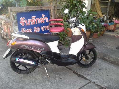 Fino ปี 53 ตัวพรีเมี่ยม ล้อแม็ค รถบ้าน สวย เดิม เครื่องดีมาก เอกสารครบ โอนได้เลยหรือให้ที่ร้านโอนให้ก็ไม่มีปัญหาจ้า