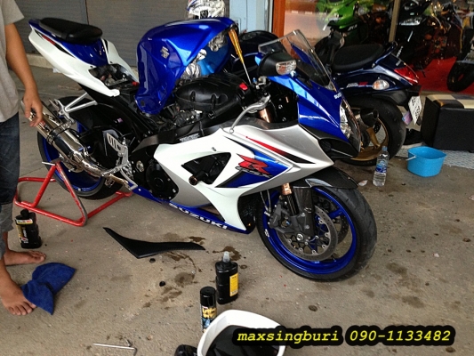 ร้านแม็กสิงห์บุรี จำหน่าย เสื้อ หมวก ถุงมือ แสตนตั้งรถ น้ำมันเครื่องคุณภาพ