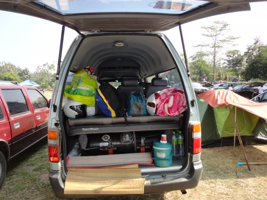 ขายรถตู้ปี2004 เครื่อง2JZออโต้ ติดแก๊สLPG ราคา 270000 ขายรถตู้ปี2004 เครื่อง2JZออโต้ ติดแก๊สLPG ราคา 270000