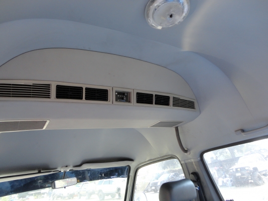 ขายรถตู้ปี2004 เครื่อง2JZออโต้ ติดแก๊สLPG ราคา 270000 ขายรถตู้ปี2004 เครื่อง2JZออโต้ ติดแก๊สLPG ราคา 270000