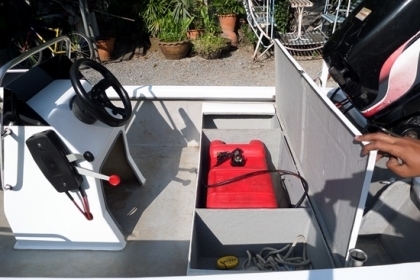 ขาย เรือไฟเบอร์ 12 ฟุตพร้อมเครื่องซูซูกิ 40 แรง พร้อมอุปกรณ์ สภาพพร้อมใช้งาน ราคา 125,000