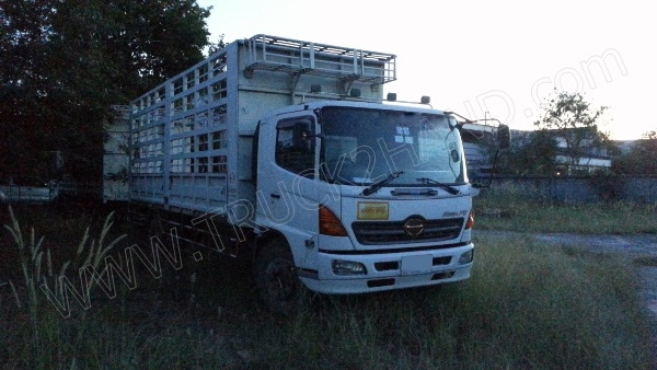 รถบรรทุกพ่วงแม่-ลูก ยี่ห้อ HINO รุ่นFG1J (มีทั้งหมด 9 พ่วง)