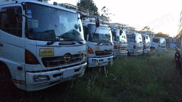 รถบรรทุกพ่วงแม่-ลูก ยี่ห้อ HINO รุ่นFG1J (มีทั้งหมด 9 พ่วง) รถบรรทุกพ่วงแม่-ลูก ยี่ห้อ HINO รุ่นFG1J (มีทั้งหมด 9 พ่วง)