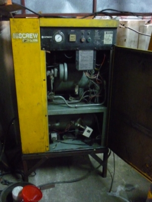 ขายปั๊มลม Hitachi OSP 3.7PA ตามสภาพ