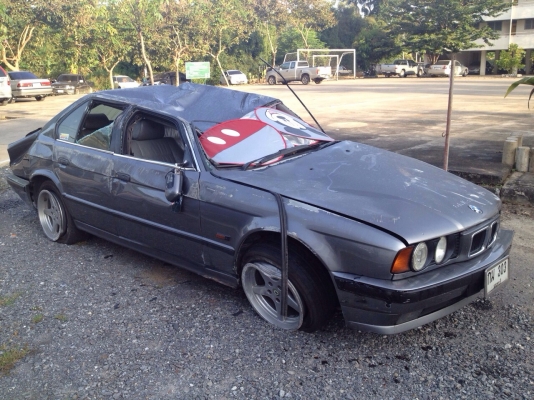 ขาย ซาก BMW 525 e34 ปี 94 เล่มทะเบียนครบ เอาไปปั้น หรือ แยกอะไหล่ ขาย ซาก BMW 525 e34 ปี 94 เล่มทะเบียนครบ เอาไปปั้น หรือ แยกอะไหล่