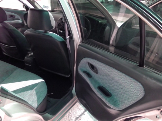 ขาย Lancer ท้ายเบ๊นซ์ 105,000