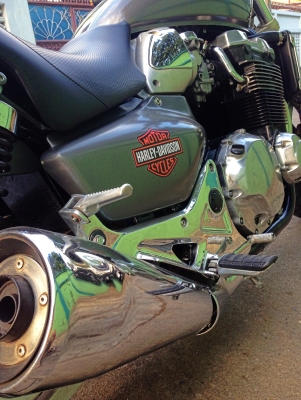 ขาย X4 1,300 cc. สไตล์ V rod. สายถักทั้งคัน สภาพจบๆ อินวอย+สพม ตัวจริง รถใช้เองดูแลอย่างดีครับ ขาย X4 1,300 cc. สไตล์ V rod. สายถักทั้งคัน สภาพจบๆ อินวอย+สพม ตัวจริง รถใช้เองดูแลอย่างดีครับ