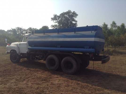 ขายรถบรรทุกแทงค์น้ำ 10 ล้อหัวยาวเพลาเดียว ชุดปั้มน้ำอยู่ครบ คัสซีสวยตลอดเส้น เครื่อง 6BF1 175 แรงม้า เกียร์ร็อคกี้ ยางเต็ม ทะเบียนพร้อมโอนครับ