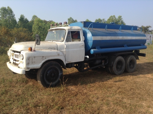 ขายรถบรรทุกแทงค์น้ำ 10 ล้อหัวยาวเพลาเดียว ชุดปั้มน้ำอยู่ครบ คัสซีสวยตลอดเส้น เครื่อง 6BF1 175 แรงม้า เกียร์ร็อคกี้ ยางเต็ม ทะเบียนพร้อมโอนครับ