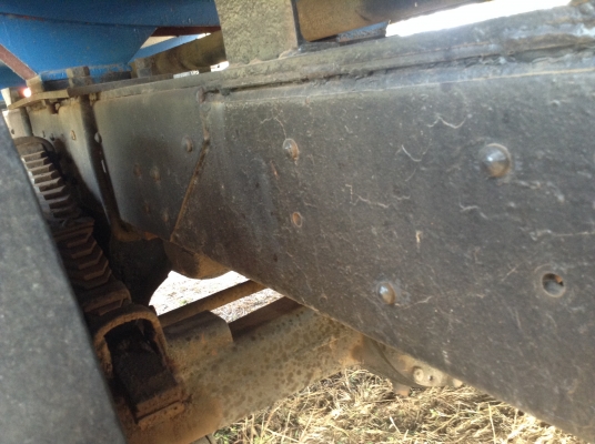 ขายรถบรรทุกแทงค์น้ำ 10 ล้อหัวยาวเพลาเดียว ชุดปั้มน้ำอยู่ครบ คัสซีสวยตลอดเส้น เครื่อง 6BF1 175 แรงม้า เกียร์ร็อคกี้ ยางเต็ม ทะเบียนพร้อมโอนครับ