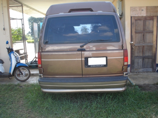 astro van VIP 4300cc