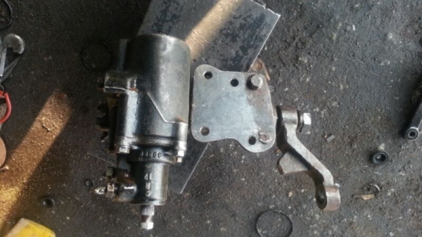 ขายกระปุกพวงมาลัยใส่ ISUZU TFR