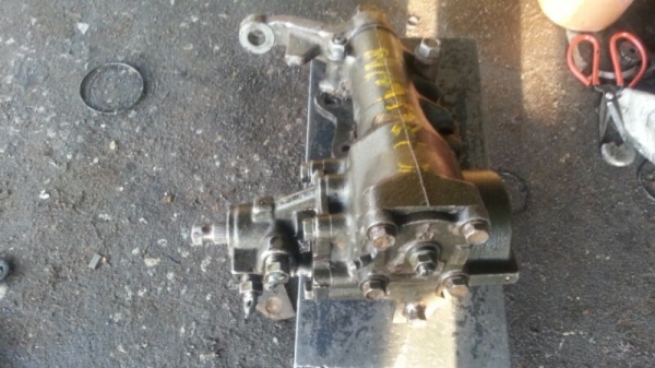 ขายกระปุกพวงมาลัยใส่ ISUZU TFR